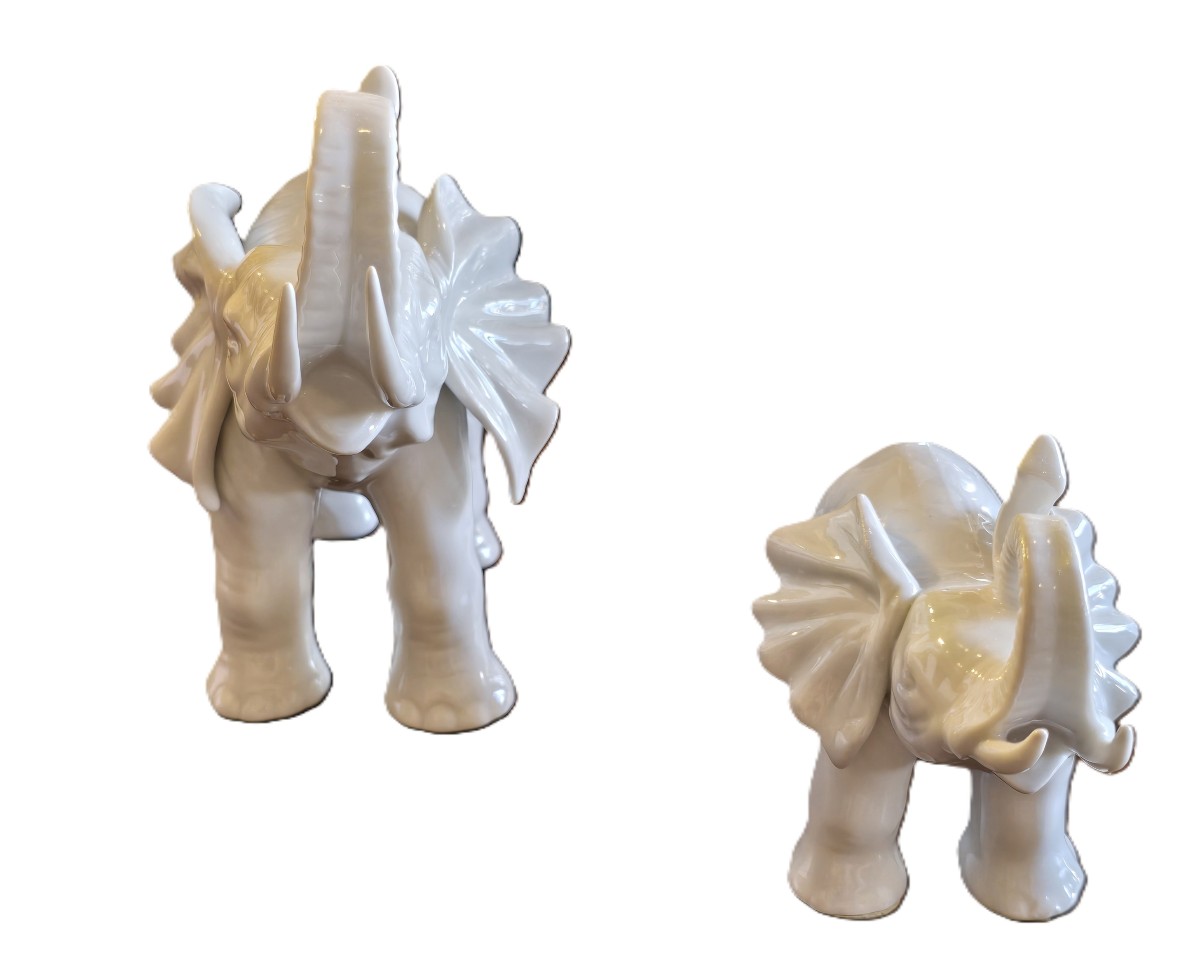 Two Vintage White Porcelain Elephant Figurines, Italy, Circa 1950–1970-photo-1