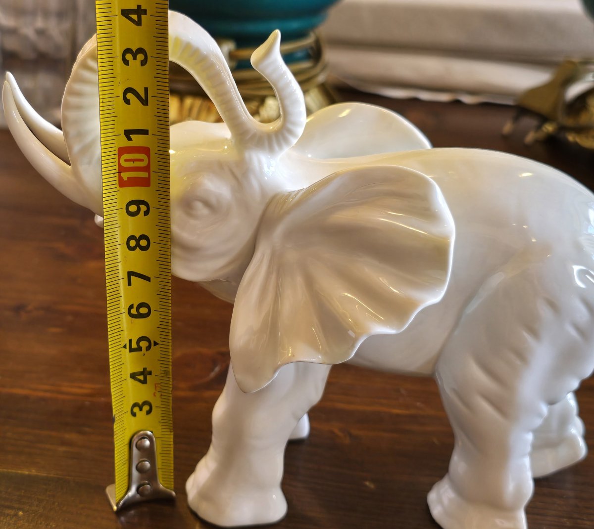 Two Vintage White Porcelain Elephant Figurines, Italy, Circa 1950–1970-photo-5