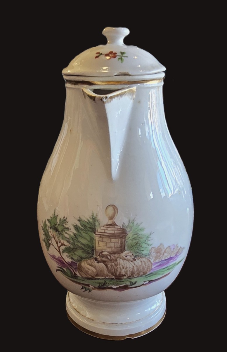 Cafetière égoïste en porcelaine – Manufacture de Joseph‑Adam Hannong, Strasbourg, XVIIIᵉ siècle-photo-2