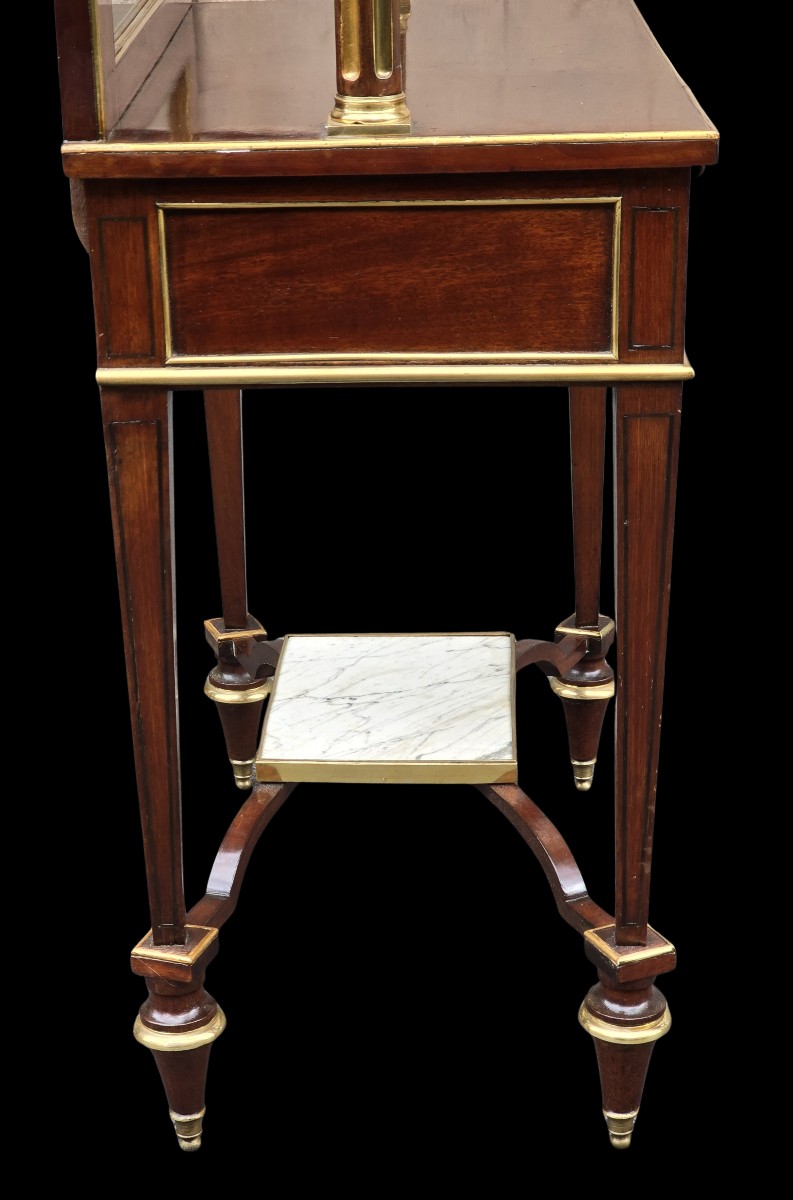 Bonheur-du-jour de style Louis XVI en acajou et bronze doré, fin du XIXᵉ siècle-photo-4