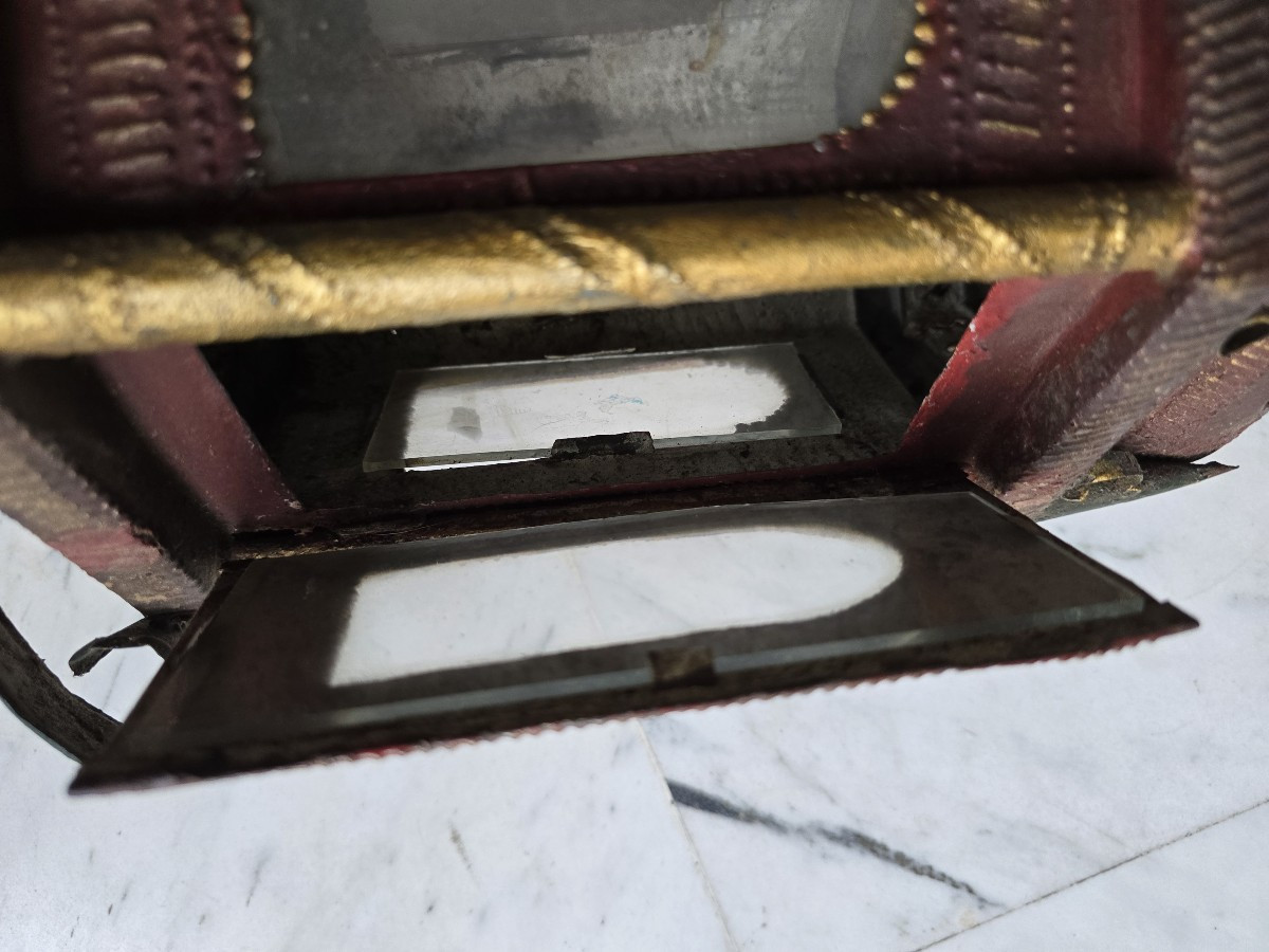 Lanterna torche en fer peint et doré, Italie, fin XIXᵉ-photo-2