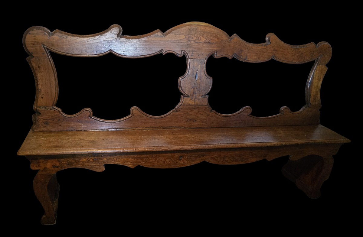 Banc ancien en orme massif, Italie du Nord, XVIIIᵉ siècle
