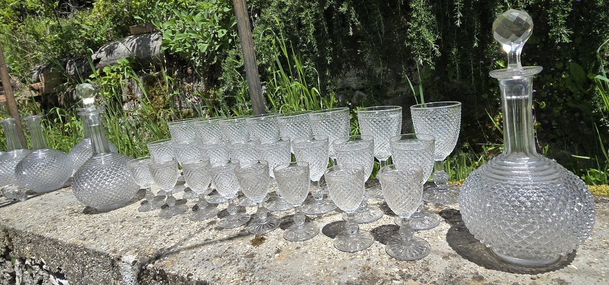 Set Of Antique Baccarat Crystal Glasses, Diamond‑point Pattern, Comprising 26 Pieces-photo-2