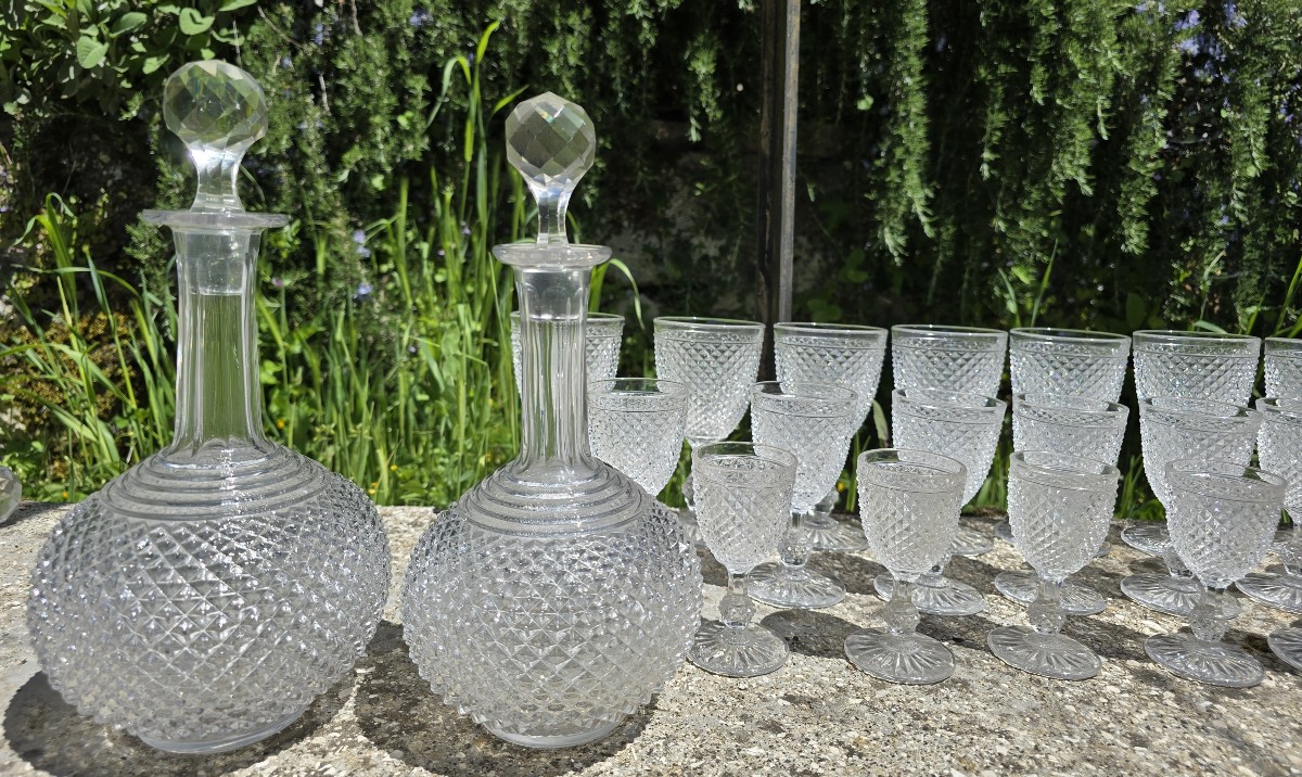 Set Of Antique Baccarat Crystal Glasses, Diamond‑point Pattern, Comprising 26 Pieces-photo-3