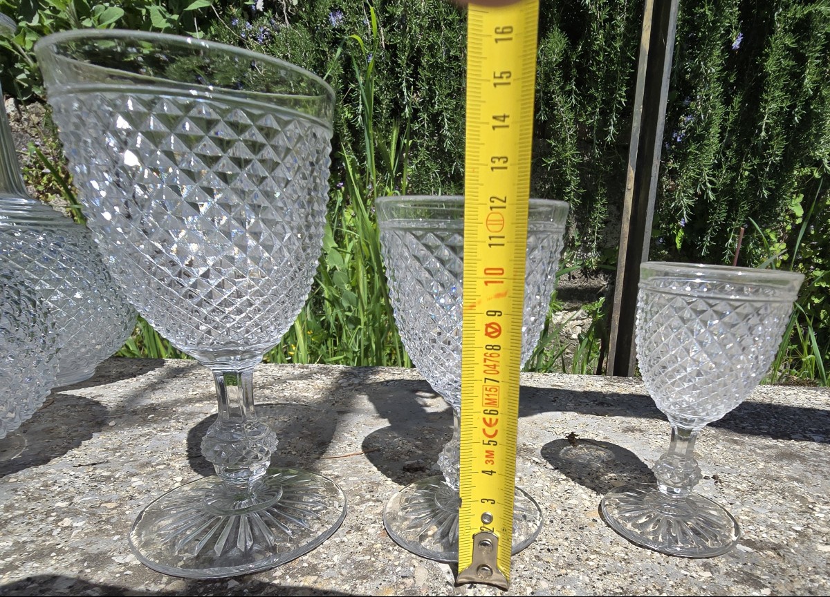 Set Of Antique Baccarat Crystal Glasses, Diamond‑point Pattern, Comprising 26 Pieces-photo-5