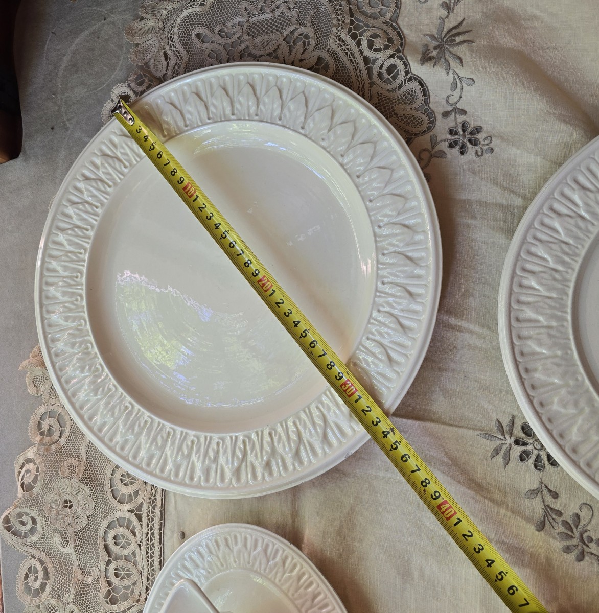 A 36-piece Bassanello Majolica Dinnerware Set From 1968-photo-7