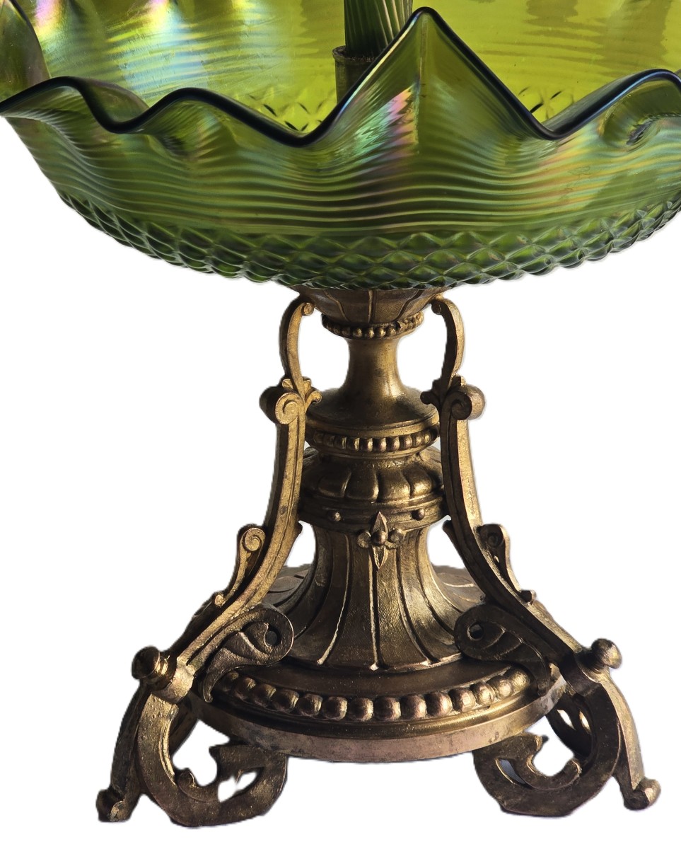 Centre de table en bronze et verre Loetz iridescent, début du XXe siècle-photo-1