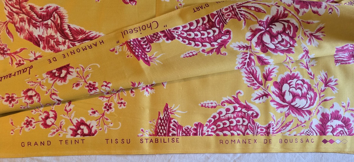 important métrage  de tissu d'ameublement "Choiseul"  de Romanex de Boussac en style Louis XVI -photo-4