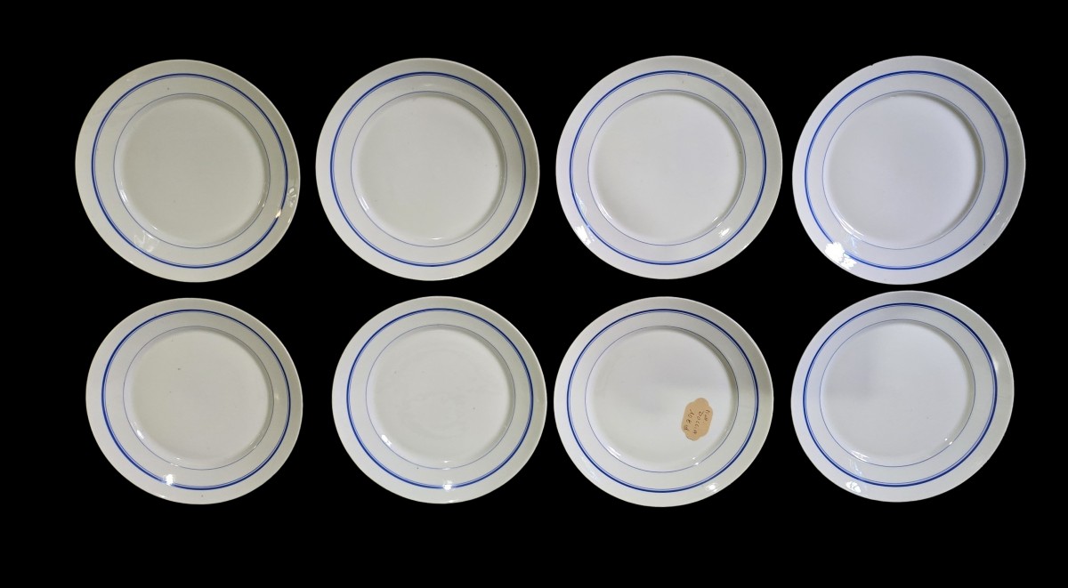  Lot de 8 assiettes anciennes en porcelaine Ginori Doccia XIXème