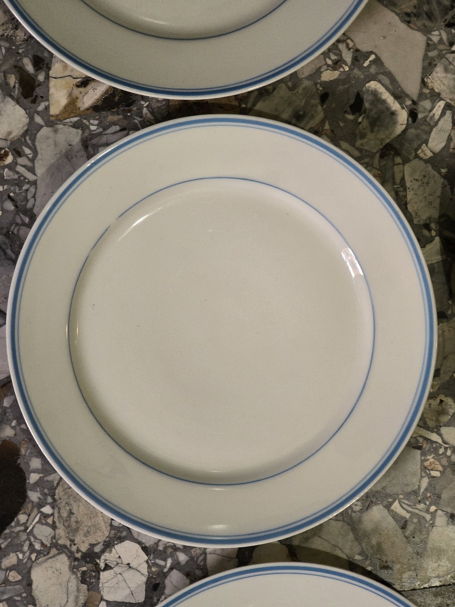 Lot de 18 assiettes anciennes en porcelaine, attribuées à Ginori, fin XIXᵉ siècle-photo-2
