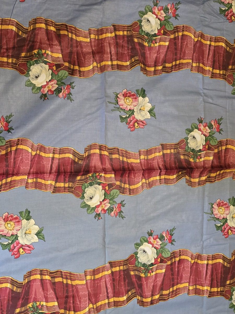 Métrage de tissu d’ameublement de coton cinzé  “Victoria Ribbons”, 1987-photo-2