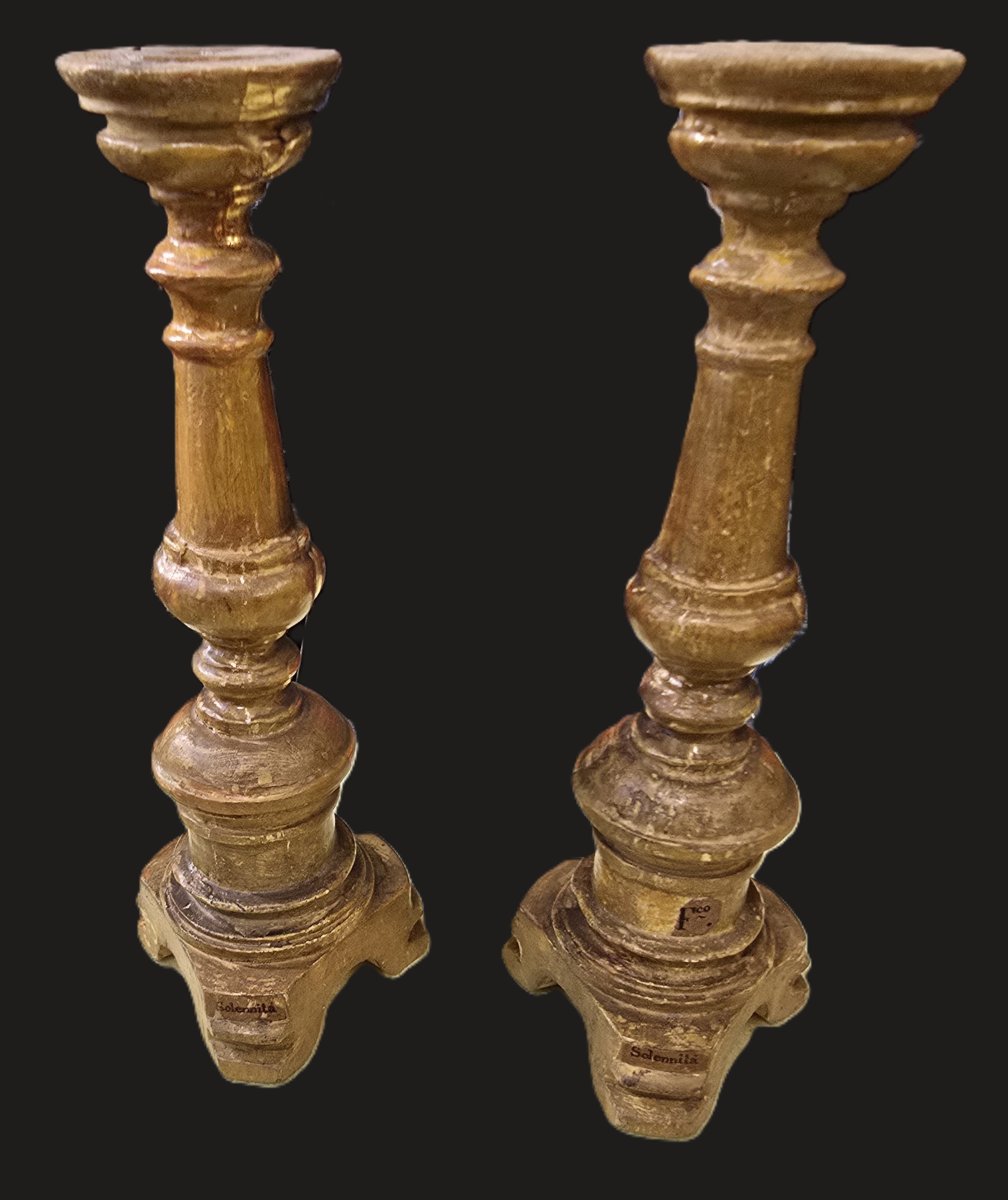 ancienne paire de chandeliers en bois sculpté et doré, Italie XIX ème siècle-photo-3