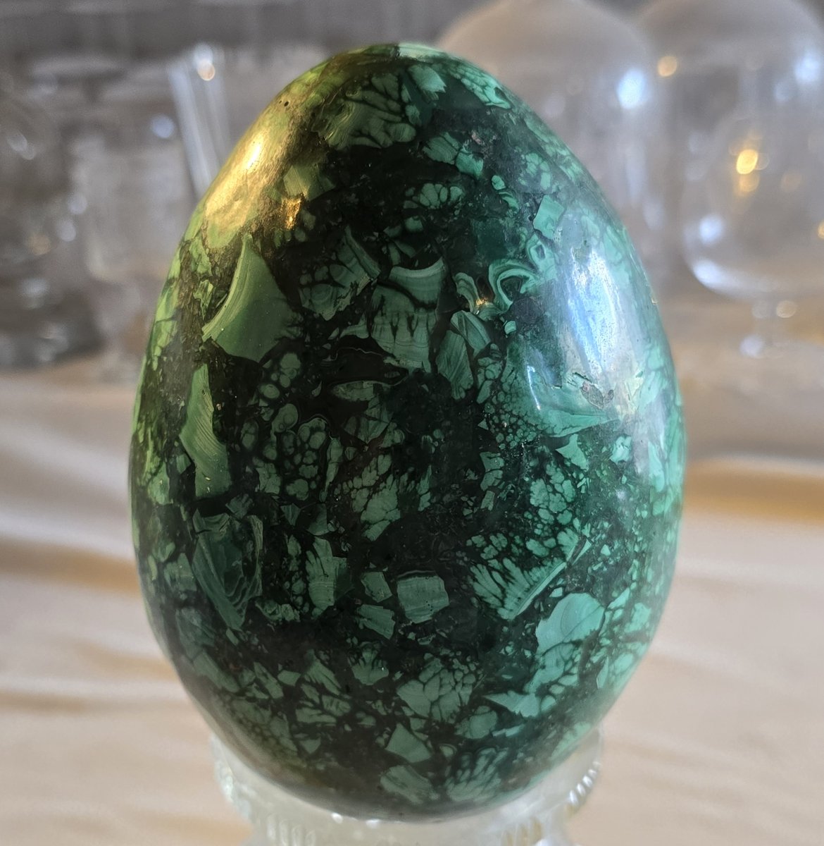 Ancien Œuf en malachite reconstituée-photo-1