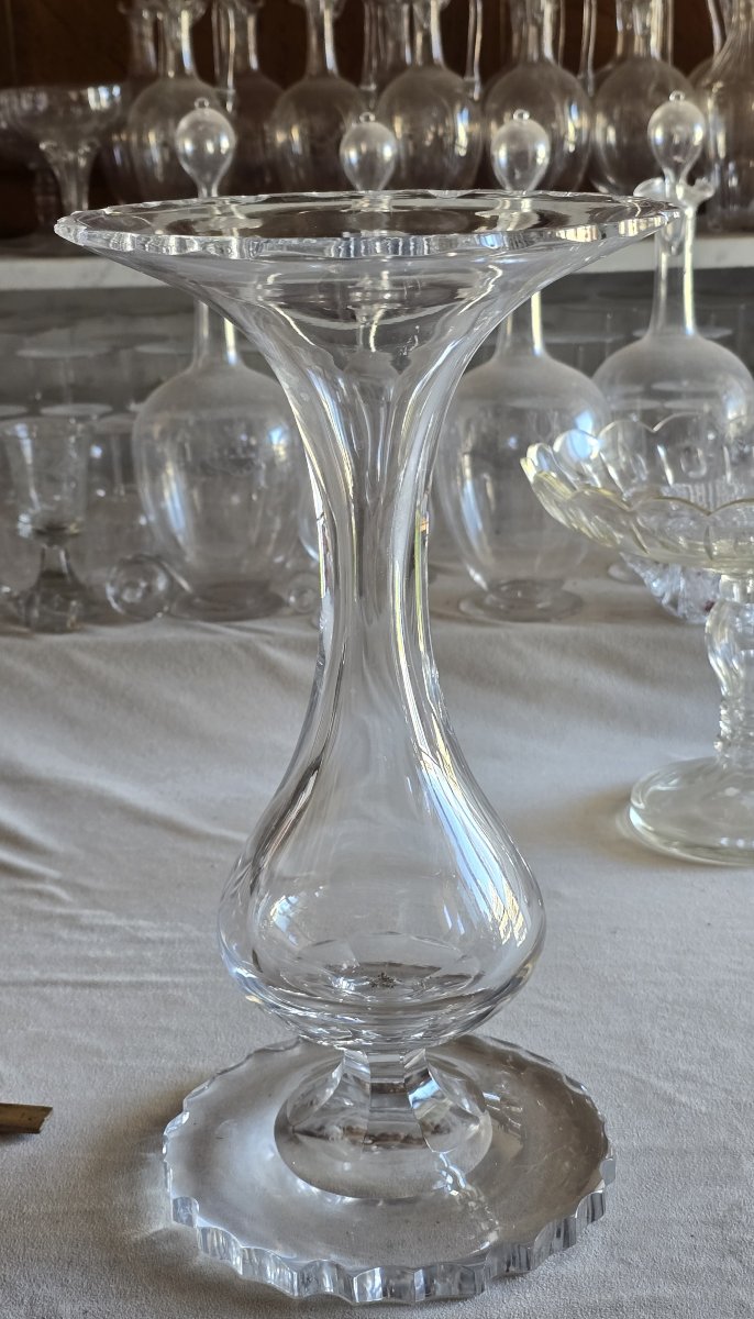 Ancien Vase soliflore en lourd cristal taillé et lisse
