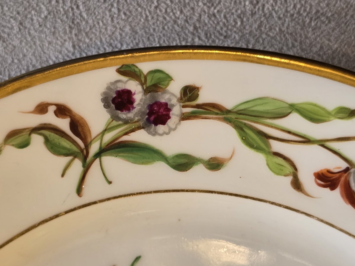 Ancienne assiette en porcelaine de Paris à décor de roses – fin XIX ème siècle-photo-3