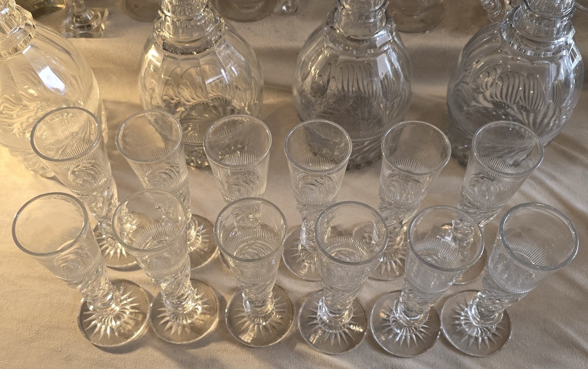 Set Of 12 Crystal Flutes, “ss” Model, Baccarat Or Saint-louis, Restoration Period-photo-1
