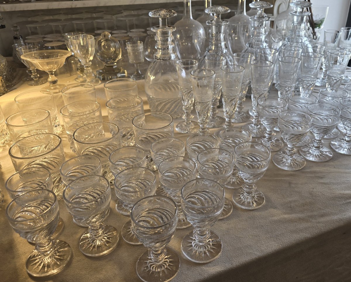 Set Of 12 Crystal Glasses, Known As The “ss” Model By Baccarat Or Saint-louis, From The Restoration Period-photo-4