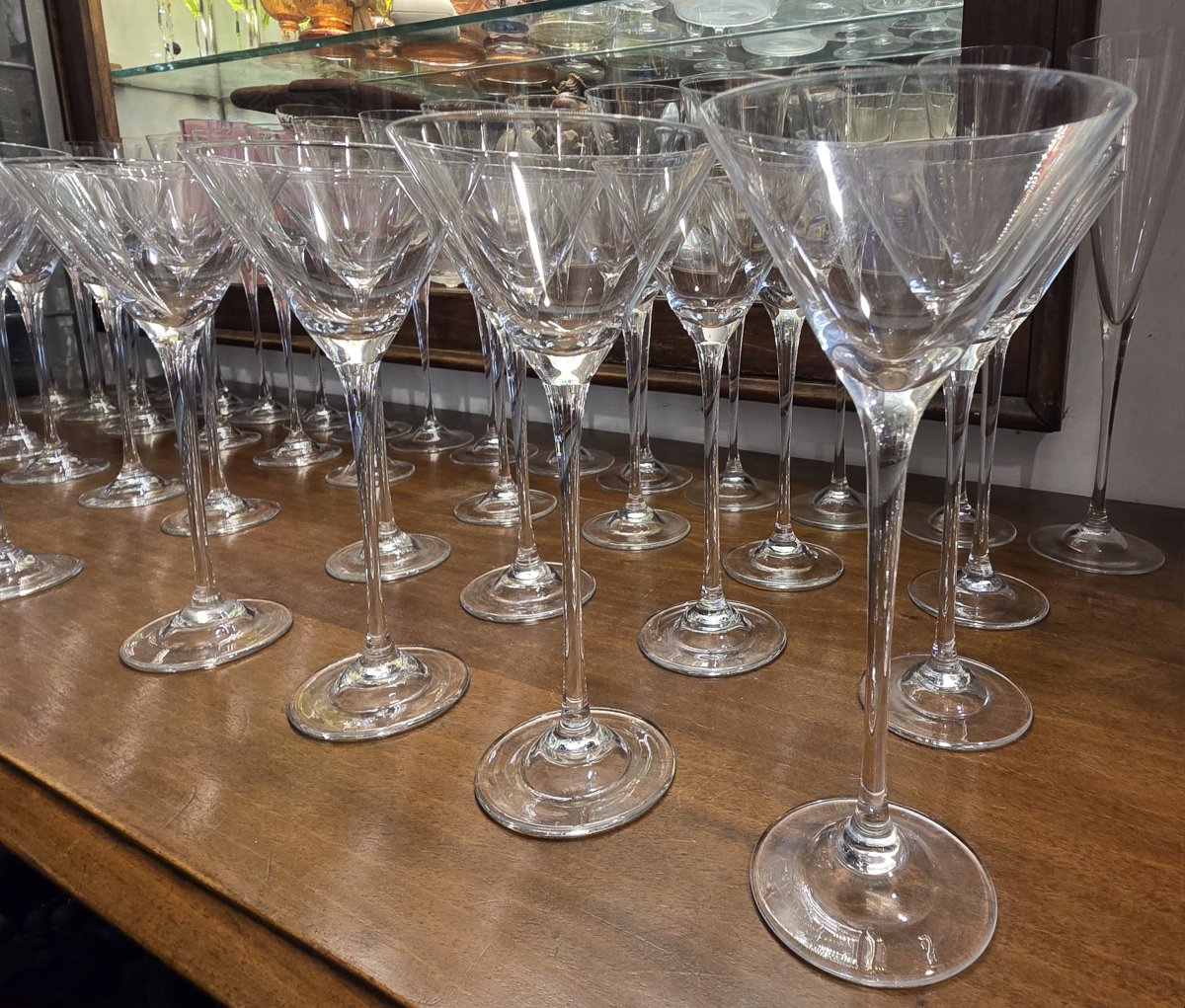 Service de verres en cristal – 38  pièces, ligne épurée, vers 1980-photo-2