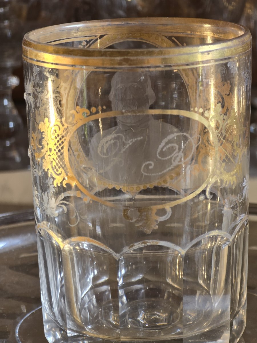 Ancien Verre en cristal de Bohême, avec portrait de Giuseppe Garibaldi gravé, vers 1880-photo-5