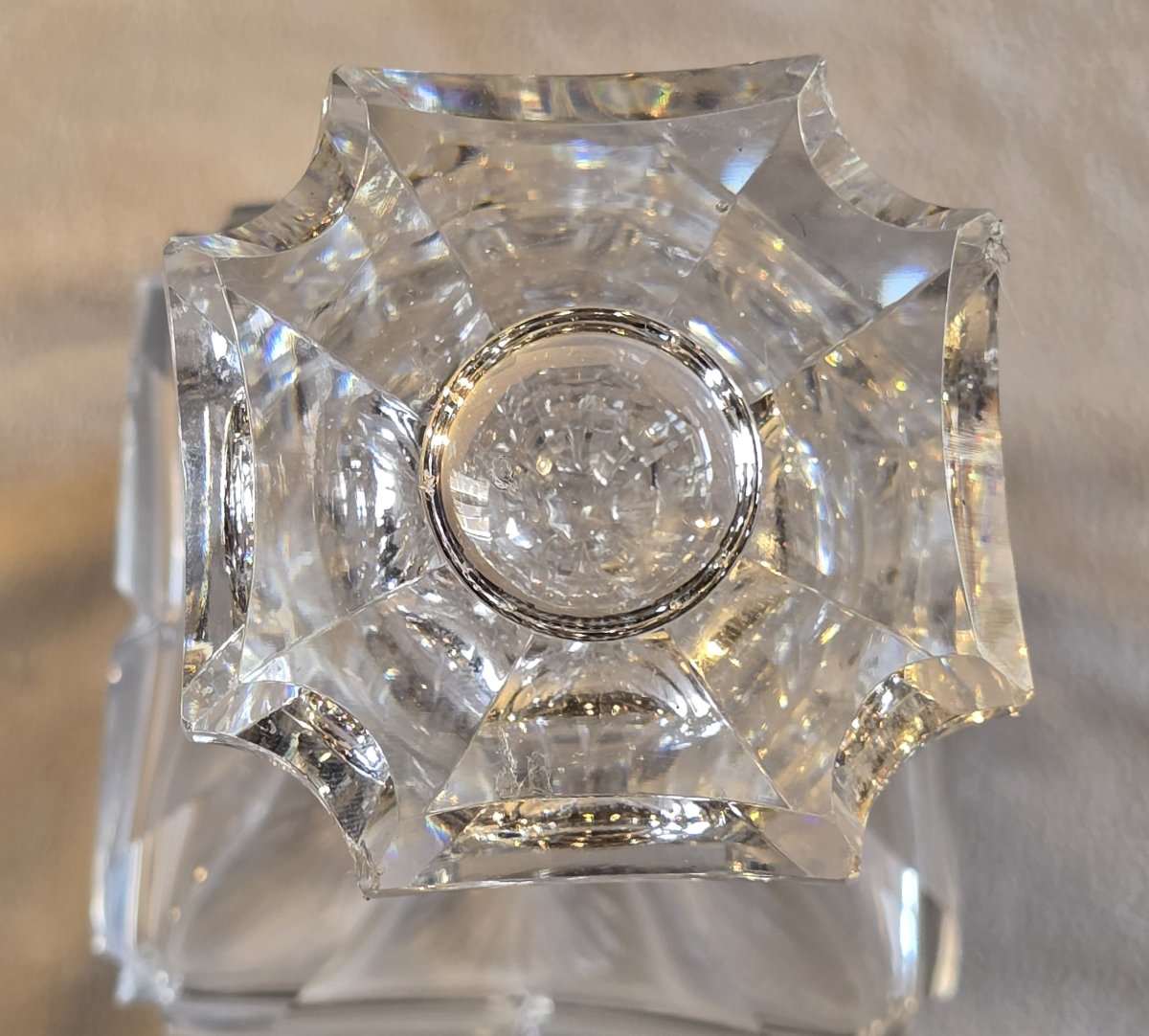 Ancienne carafe à liqueur en cristal taillé, Europe centrale  vers 1920-1940-photo-1