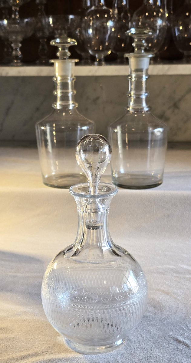 Ancienne carafe à liqueur en cristal gravé – vers 1920–1940-photo-2