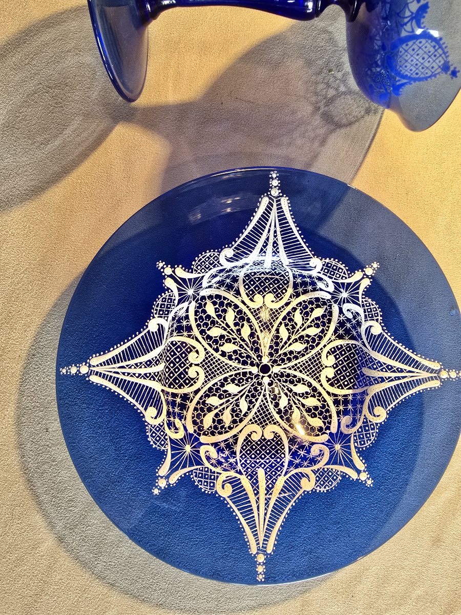 Ensemble calice et soucoupe anciens en verre bleu cobalt soufflé et émaillé-photo-5