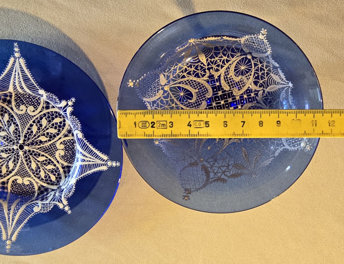 Ensemble calice et soucoupe anciens en verre bleu cobalt soufflé et émaillé-photo-6