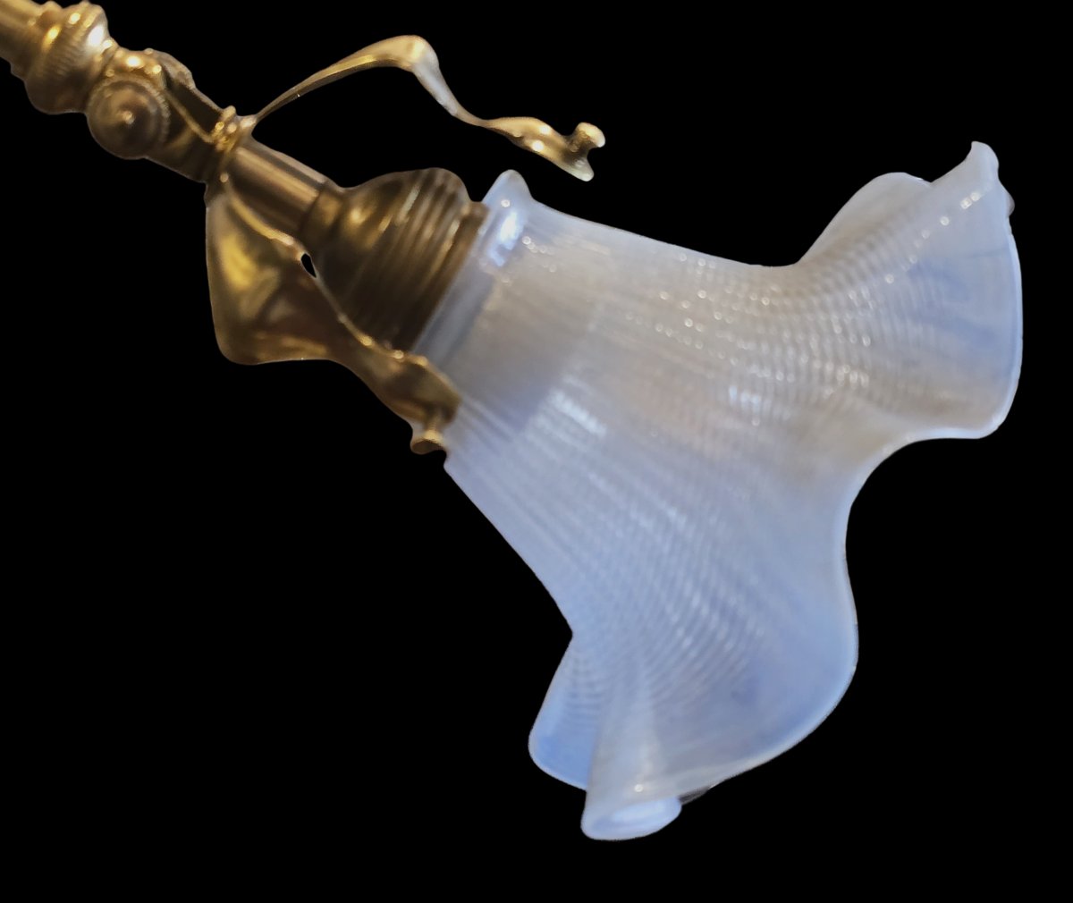 Art Nouveau Table Lamp With A Brass Arm And An Opaline Glass Shade-photo-3