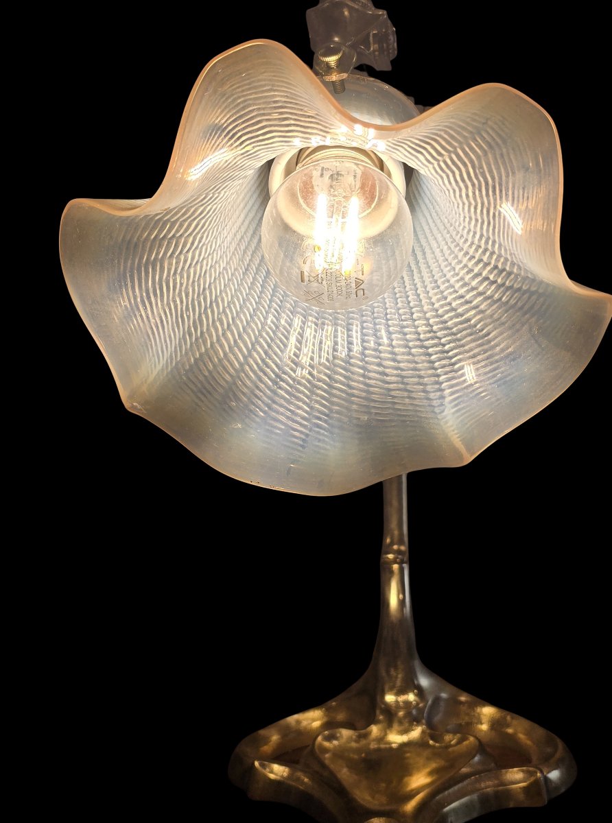 Art Nouveau Table Lamp With A Brass Arm And An Opaline Glass Shade-photo-4
