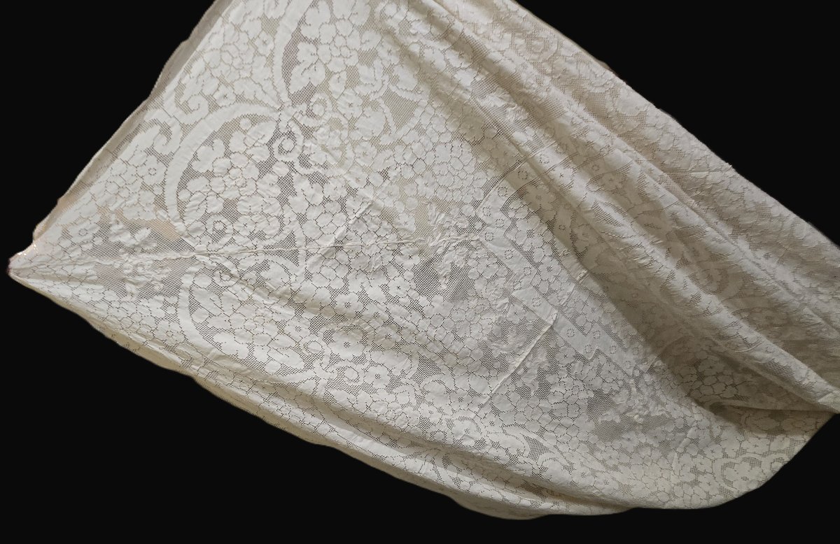 Antique Bedspread Hand-embroidered In The Sicilian "sfilato" Style, Mid-20th Century-photo-2