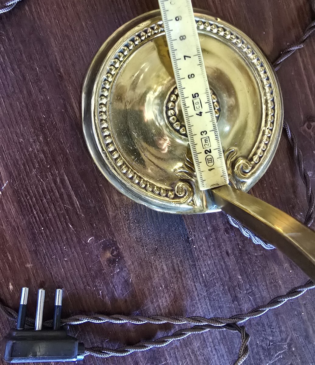 Lampe de table en laiton avec abat‑jour en cristal gravé — début XXᵉ siècle-photo-5