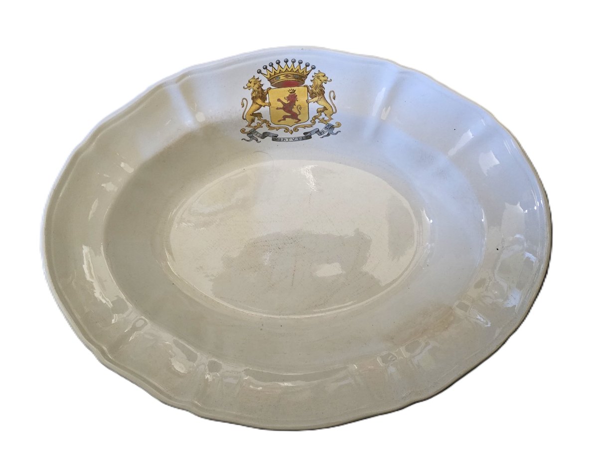 Antique Italian Majolica Serving Plate, "richard," With A Hand-painted Crown And Coat Of Arms-photo-2