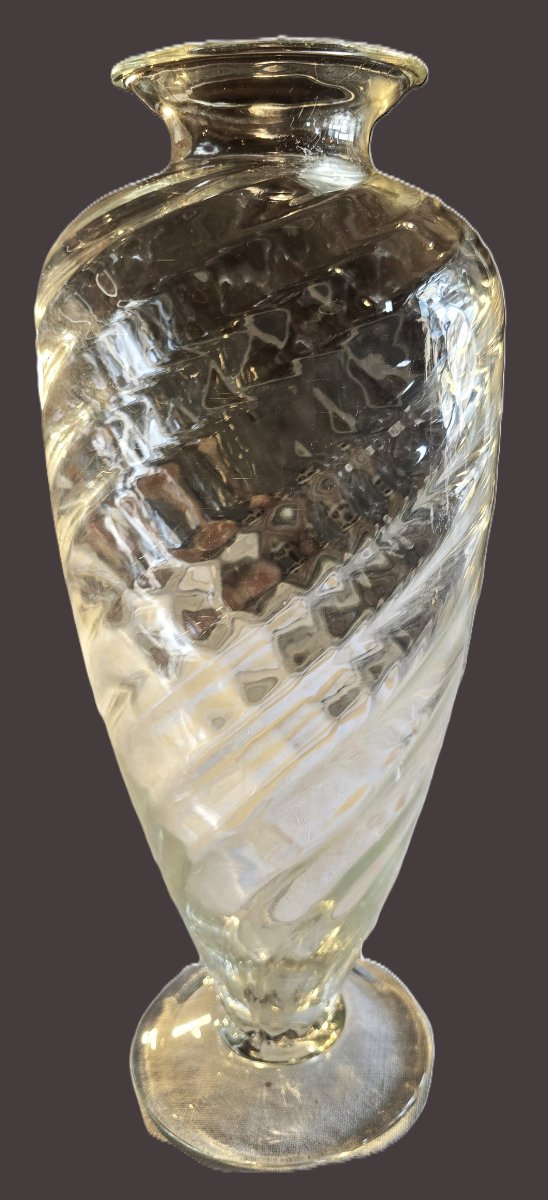 Pair Of Antique Spiral-patterned Blown Glass Vases-photo-1