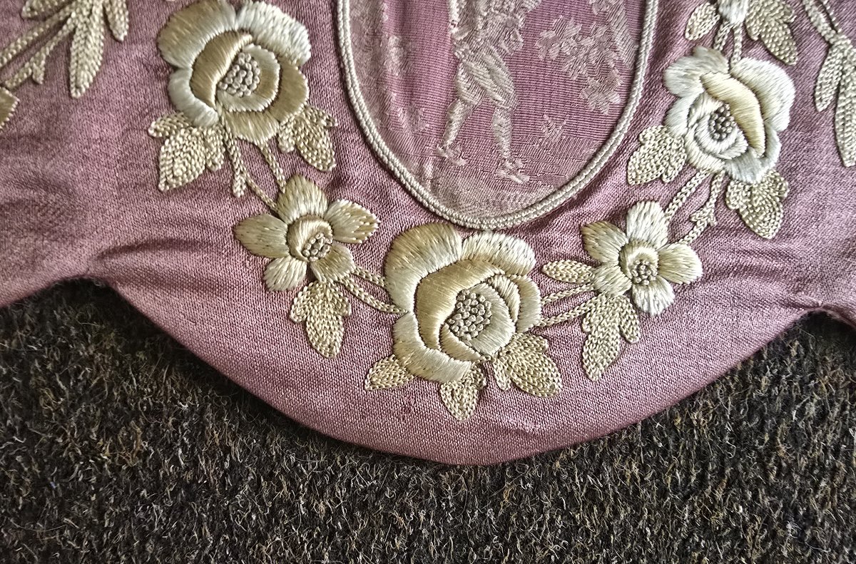 Antique Embroidered Curtain – Late 19th Century-photo-2