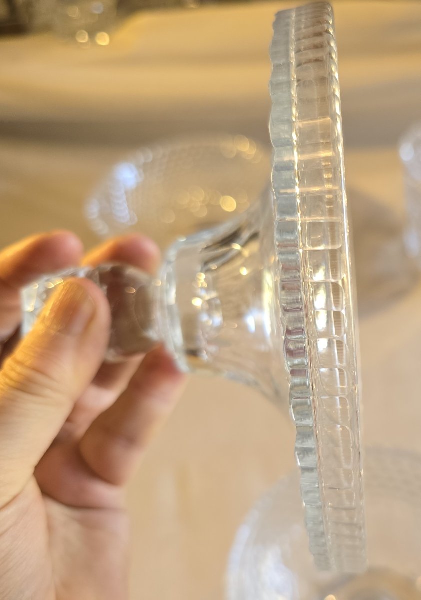 Antique Candy Dish Made Of Hand-cut Crystal With Diamond-pointed Edges-photo-1
