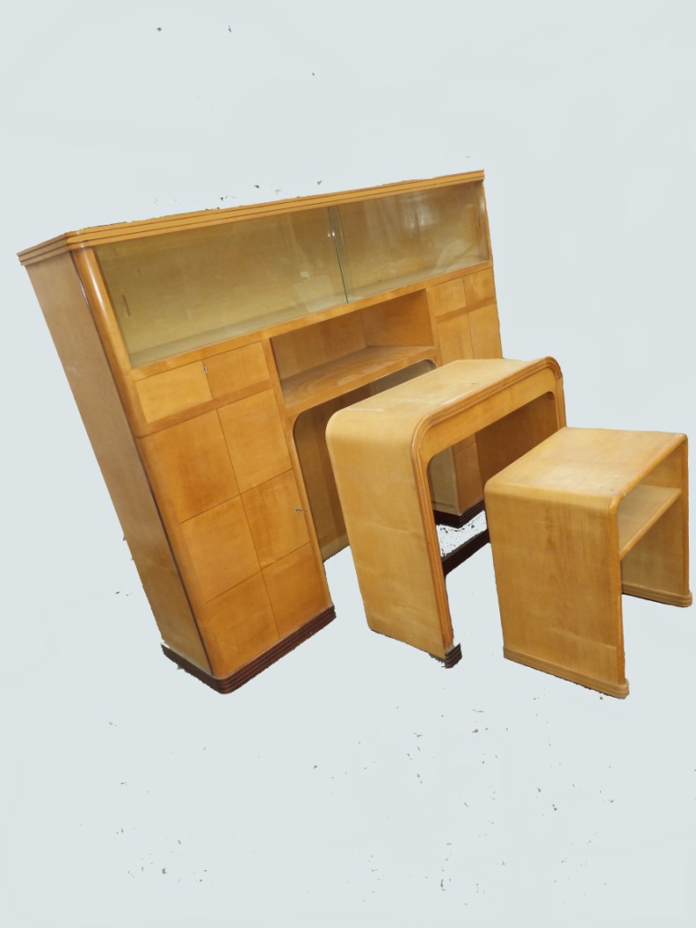 Middleage Maple Cabinet-photo-2