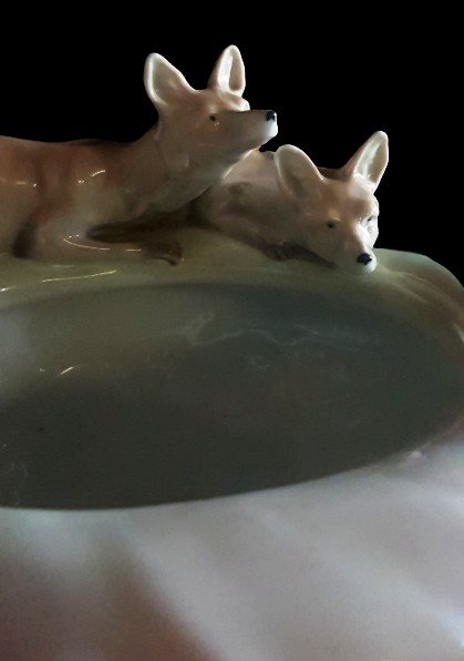 Empty Pocket Foxes Porcelain Fraureuth Figurine Porzellan Kunstabteilung-photo-1