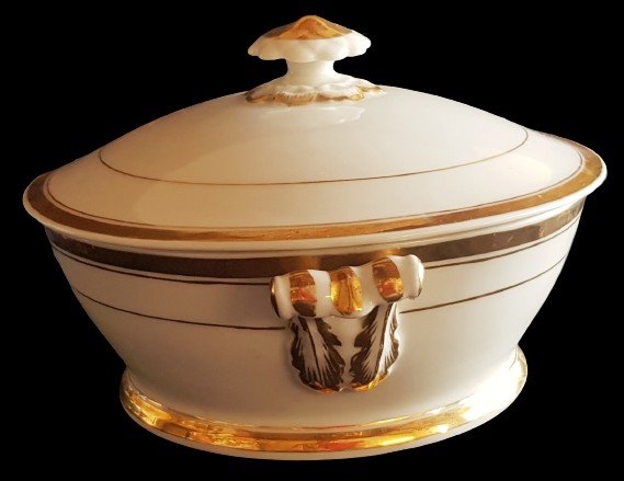 Paris Porcelain Soup Tureen XIXs
