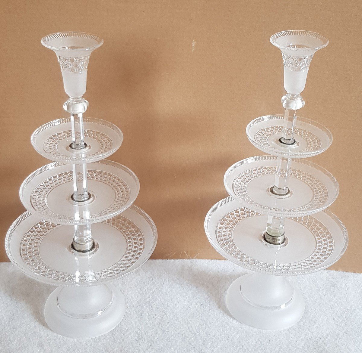 Pair Of Mute Servant With 3 Ancient Crystal Floors XIX High 52 Cm