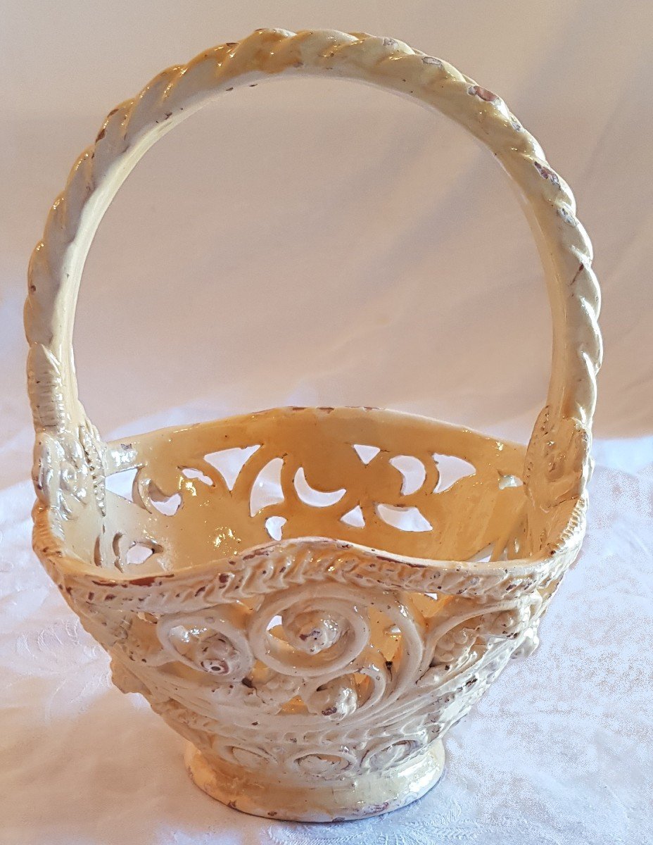 Small Basket In Openwork Earthenware-photo-2