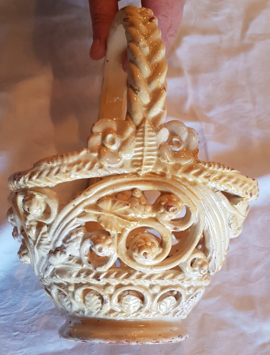 Small Basket In Openwork Earthenware-photo-1