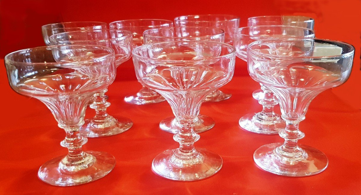 Series Of 10 Old Cups On Foot In Cut Crystal-photo-3