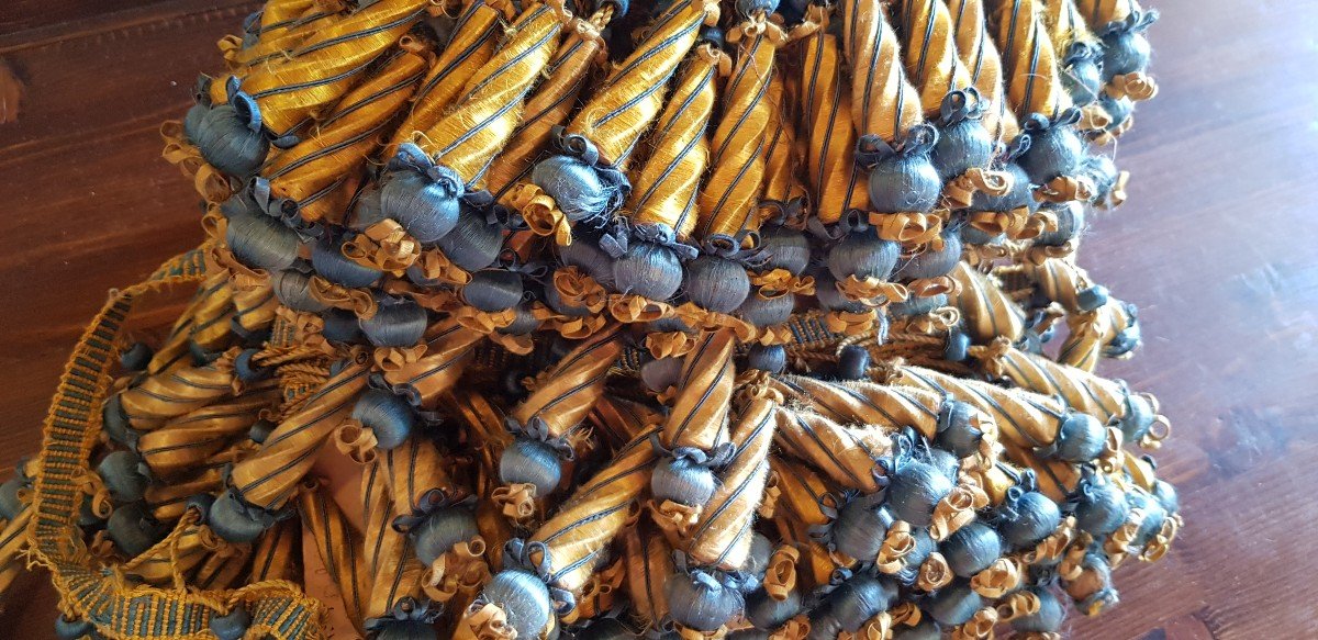 Large Meter Old Trimmings With Blue And Gold Fringes Napoleon III 14.5 Meters Approximately-photo-4