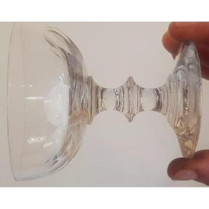 Set Of 8 Old Champagne Glasses In Cut Crystal