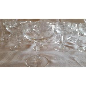 Series Of 16 Antique Champagne Glasses In Engraved Crystal