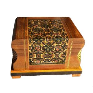 Ancienne boîte à cigarettes en marqueterie de bois, Italie, milieu du XXe siècle