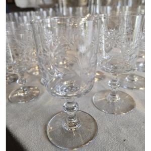 lot de 10 verres à eau h 13,5 cm, Baccarat décor de marguerites, fin XIX ème siècle