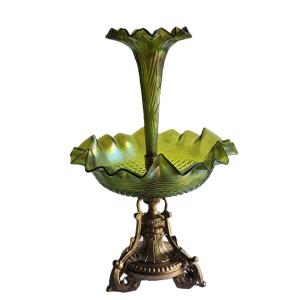Centre de table en bronze et verre Loetz iridescent, début du XXe siècle