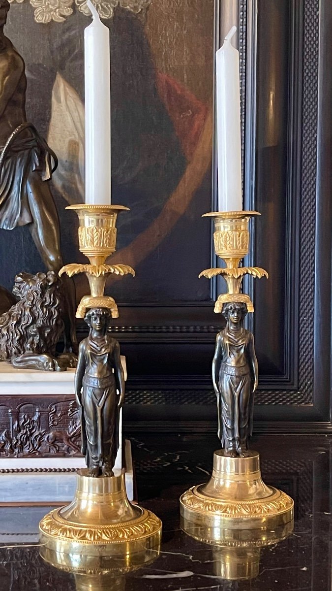 A Pair Of Consulat Gilt-bronze And Patinated-bronze Candlesticks. Early 19th Century.-photo-4