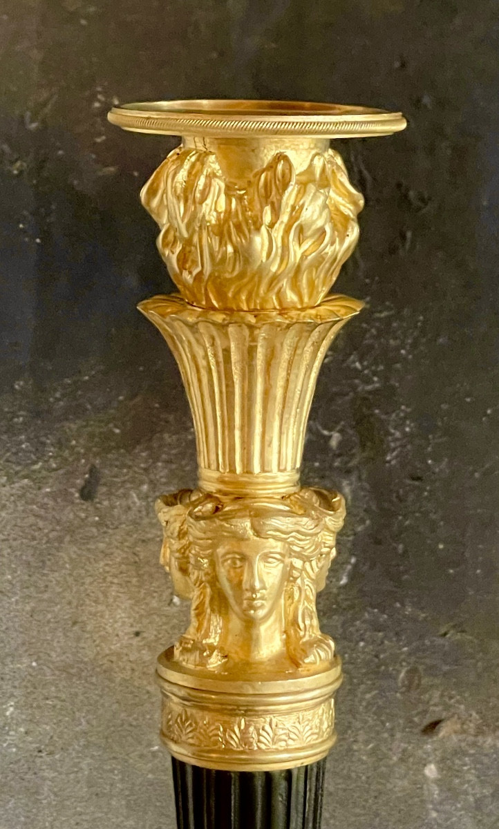 Paire De Flambeaux Empire En Bronze Doré Et Patiné. Début Du XIXe Siècle. -photo-2